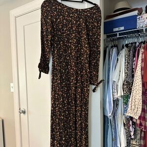 NWT olivacious floral midi dress MEDIUM